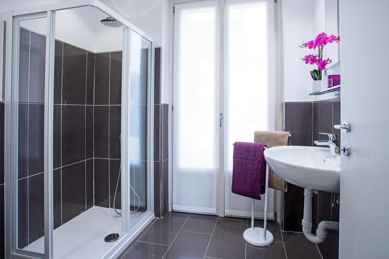 Ossuccio Grande C Home With Pool Sleeps 12 By Italian Apartments Como Buitenkant foto